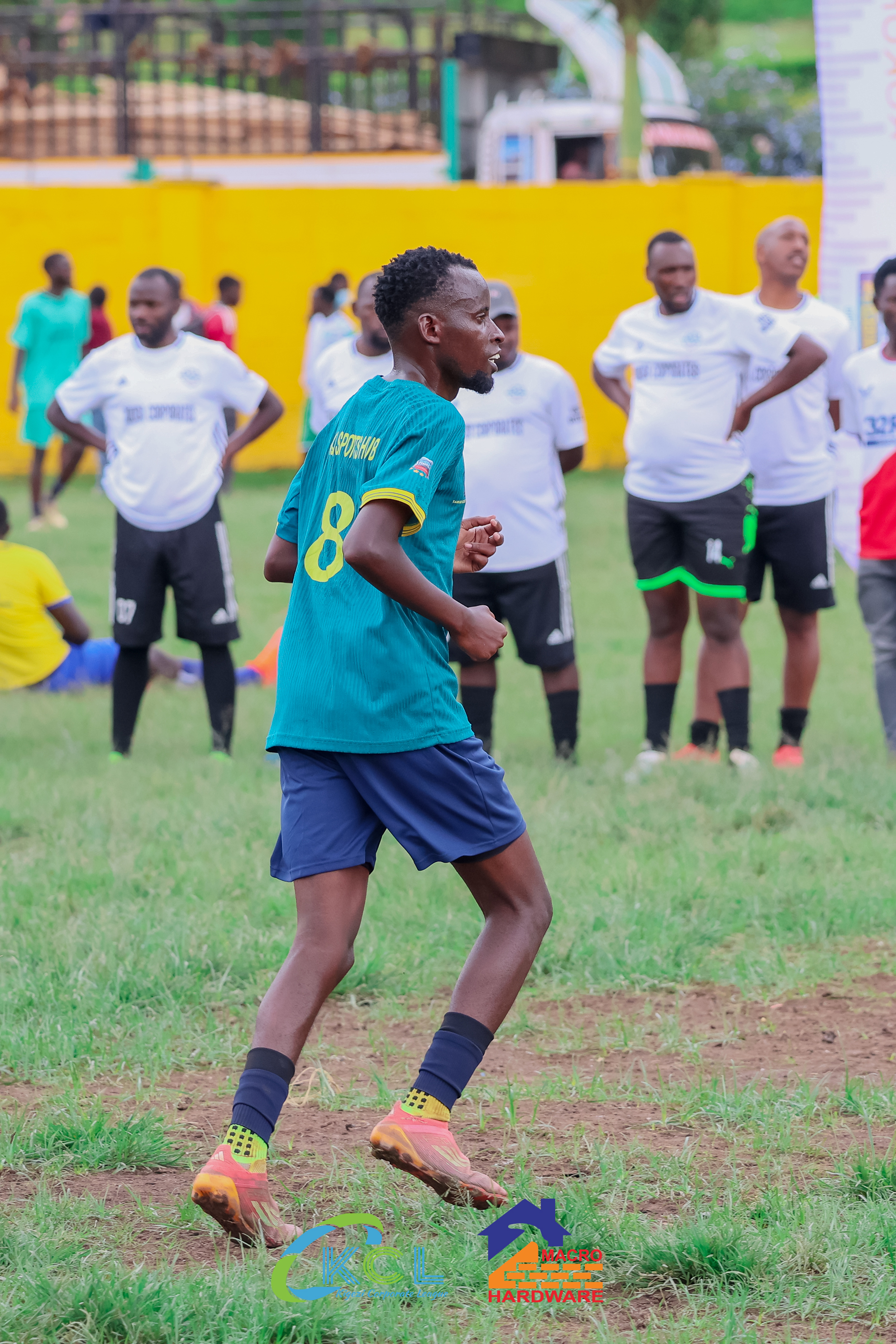 Sheema Football gallery photo - Players